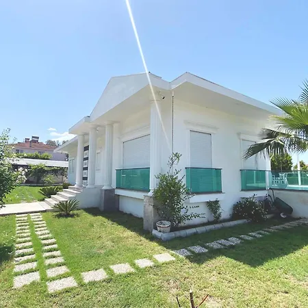 Willa Terasus, 4 Bedroom, Large Garden And Private Swimming Pool